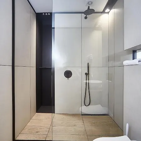 Room, 45 перлина Kadorr, аркадія